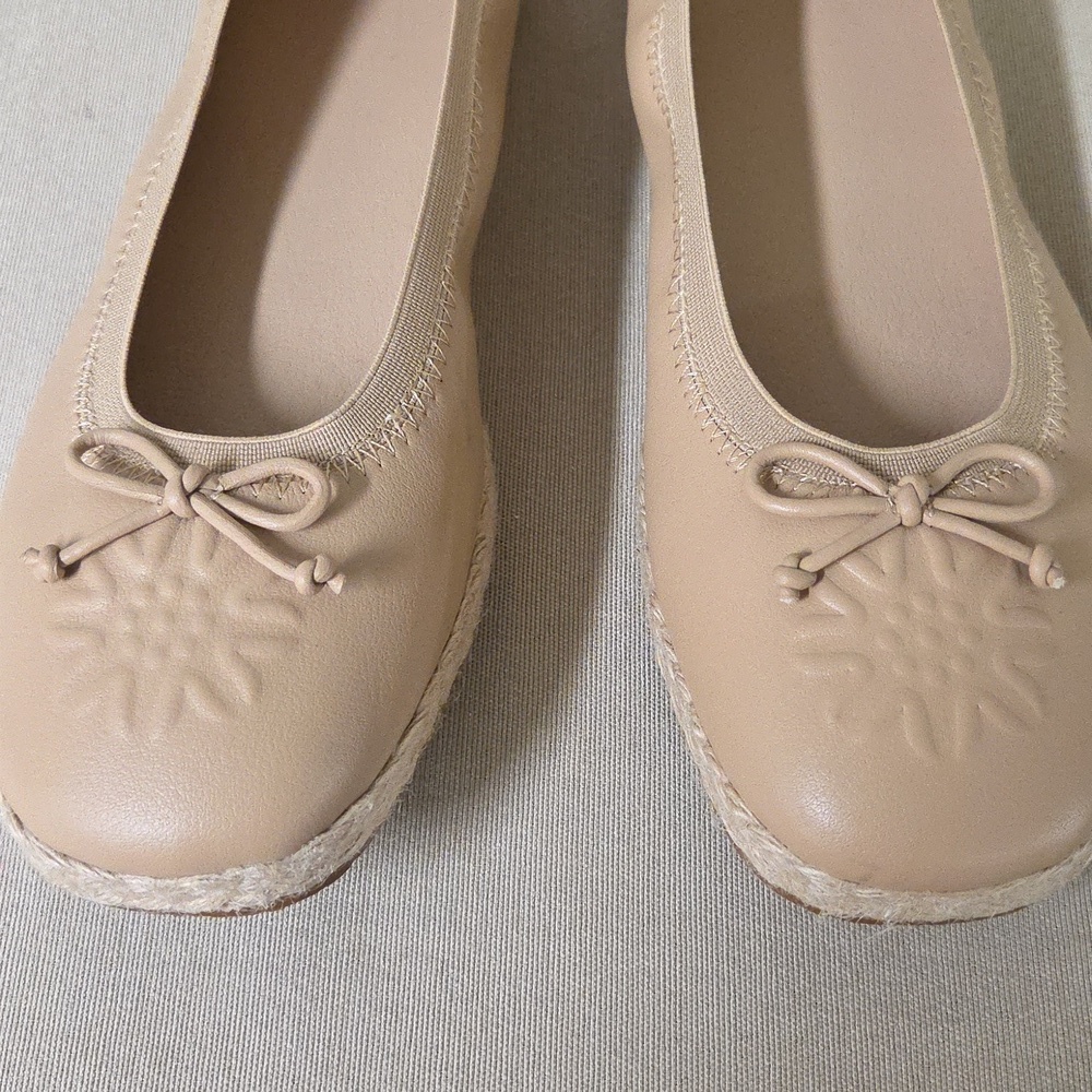 FRYE AND CO. Willow Ballet Flats Tan Espadrille Trim Bow Detail Women's  7.5 M - Picture 3 of 7